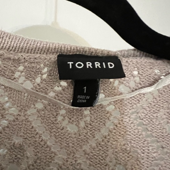 Torrid sweater - Picture 2 of 2
